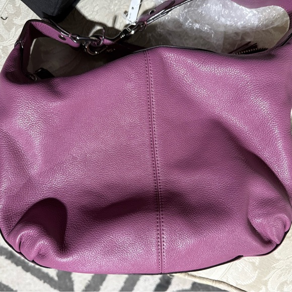 Coach Avery Fuchsia Leather Hobo Bag - Picture 9 of 11